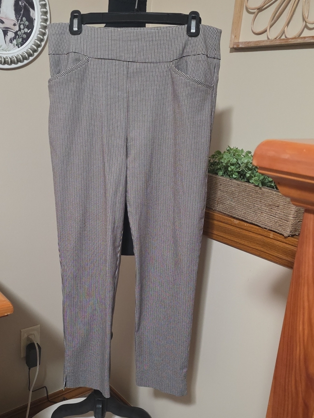 Chico's Black & White Mini-Check Straight Leg Pants